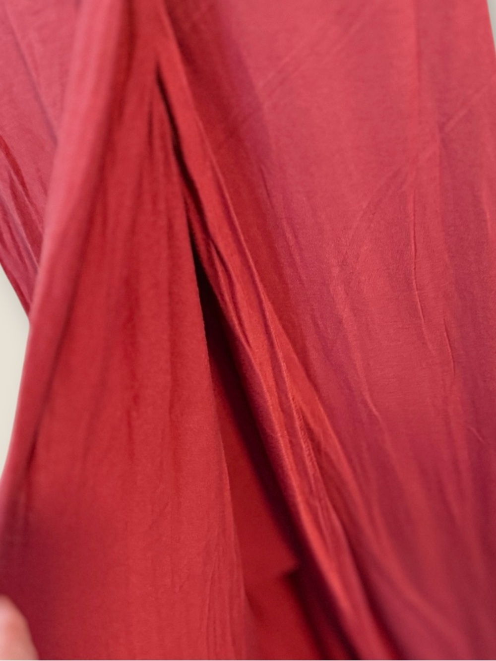 🌺Rolla Coster Burgundy Twist-Front Maxi Dress - Picture 2 of 5